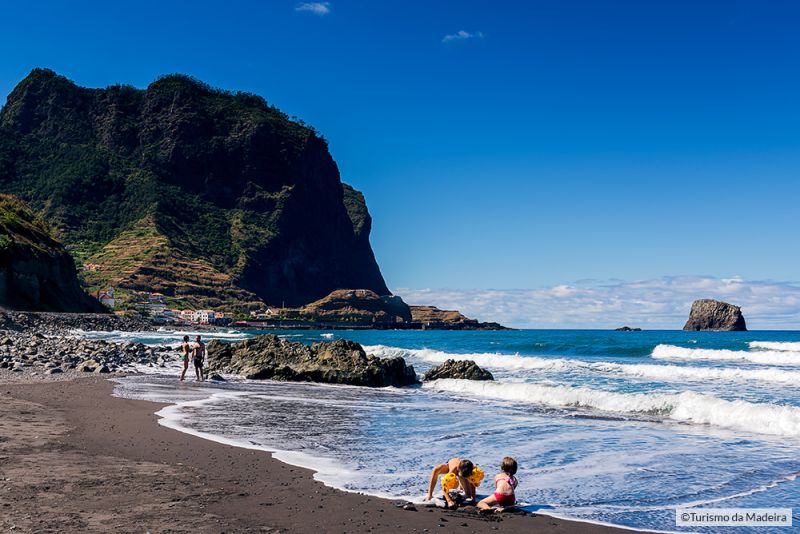 Porto-da-Cruz_Maiata1тФм╨╣Francisco-Correia